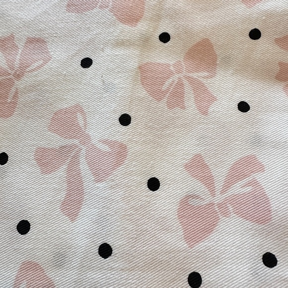 Kate Spade Chalk Pink Holiday Bows  Shower Curtain - NWT (72x72) - Picture 6 of 6